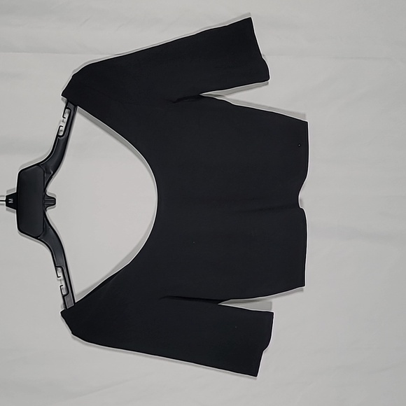 ⭐️ATHLETA Exhilarate Crop - Picture 5 of 7